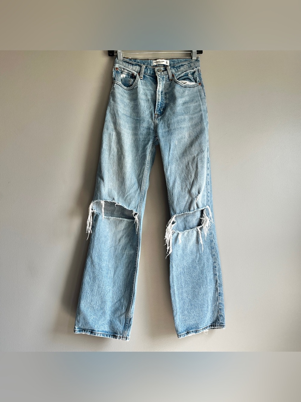 Abercrombie & Fitch 90s relaxed high rise jean short 00 24 denim rips light blue